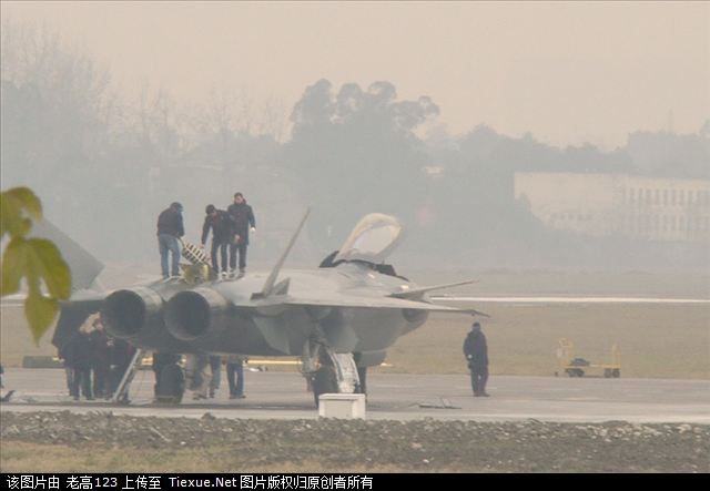 chengdu j 20 fighter. +and+Video+of+Chengdu+J-20