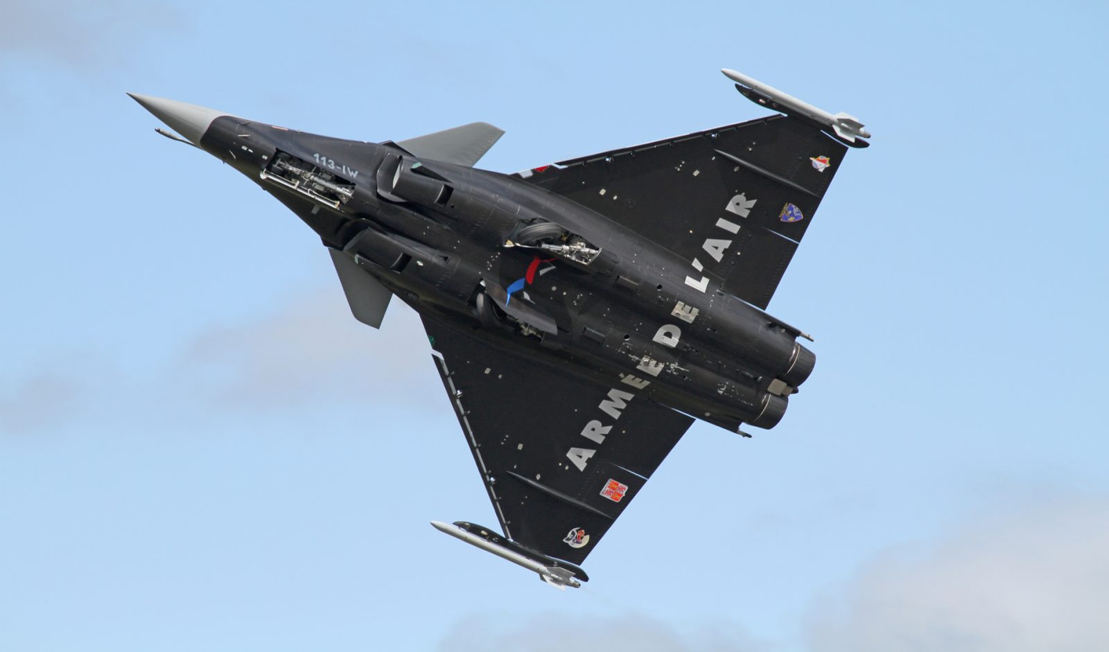 Dassault Rafale wins Indian Air Force Medium Multi-Role Combat Aircraft Competition